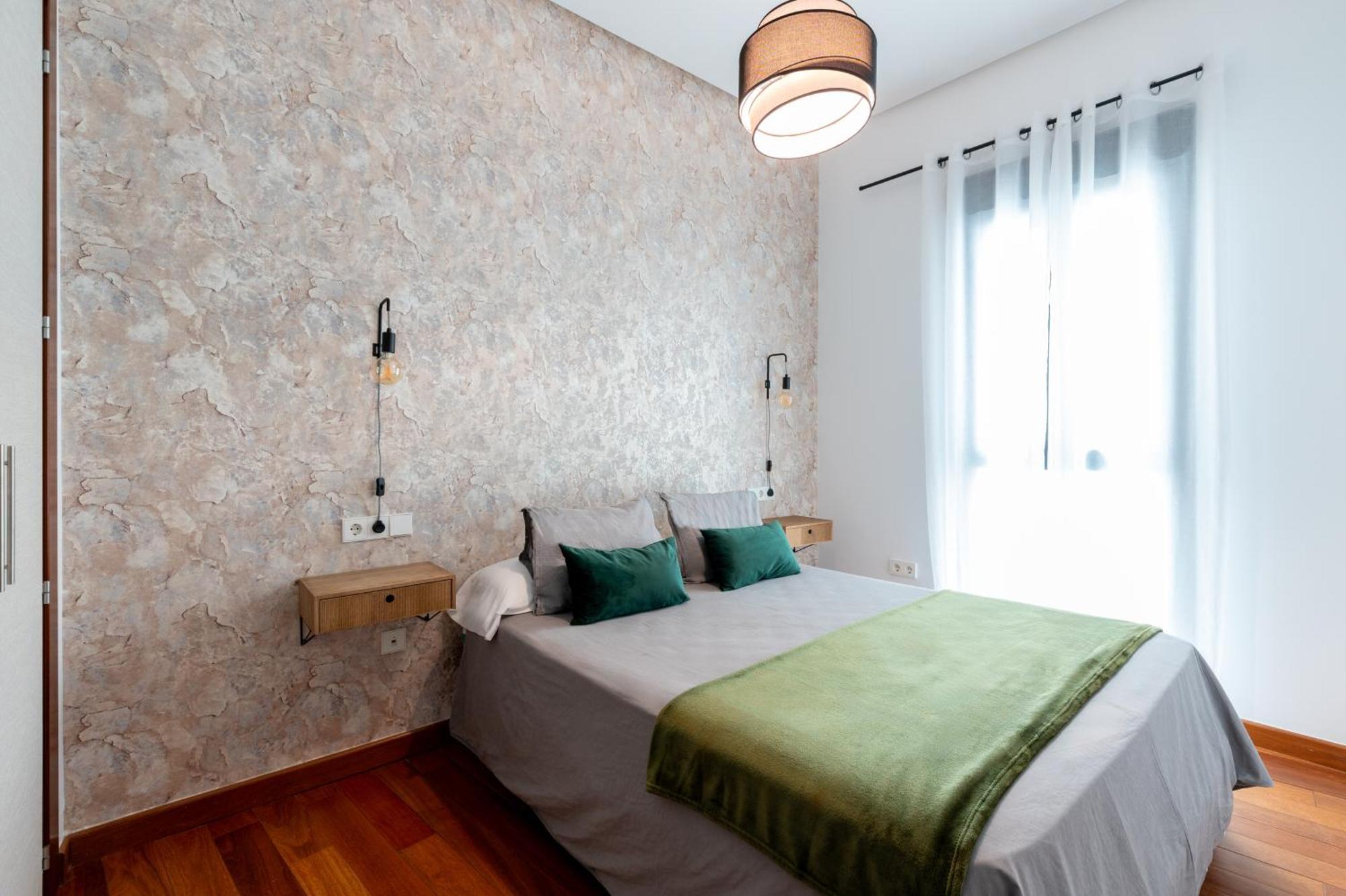 Ry Aparcamiento Incluido Junto A Catedral Ideal Parejas Севиля Екстериор снимка